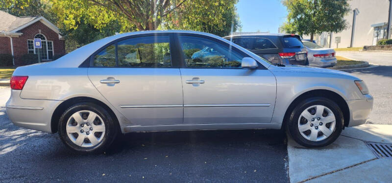 2009 Hyundai Sonata for sale at A Lot of Used Cars in Suwanee GA