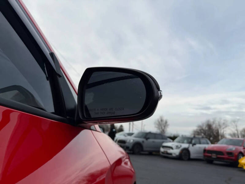 2020 Hyundai Veloster N