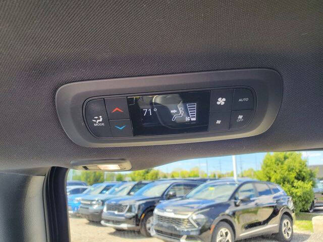 2024 Chrysler Pacifica Limited