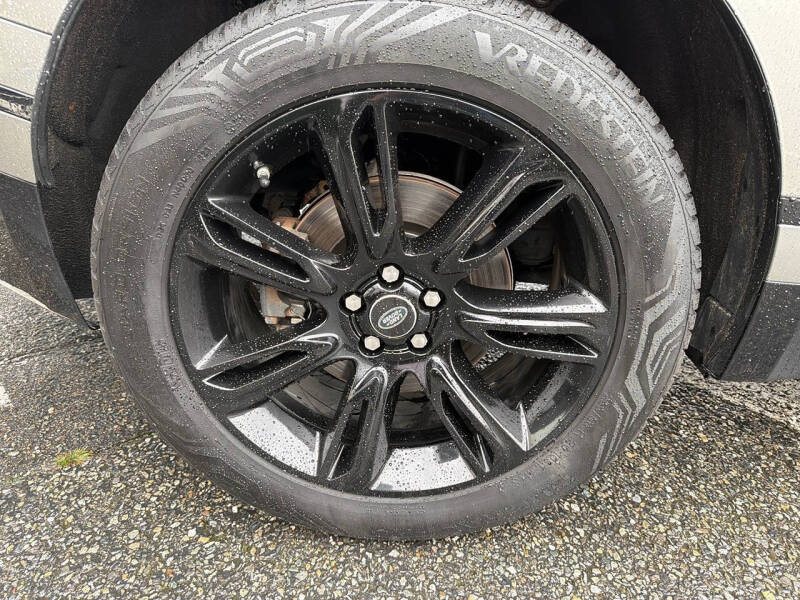 2018 Land Rover Range Rover Velar P250 R-Dynamic SE