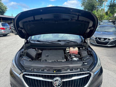 2018 Buick Enclave Essence