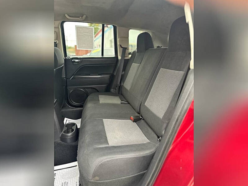 2012 Jeep Compass Sport