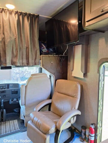 2021 International MV607