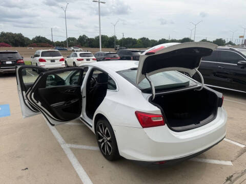 2017 Chevrolet Malibu LT