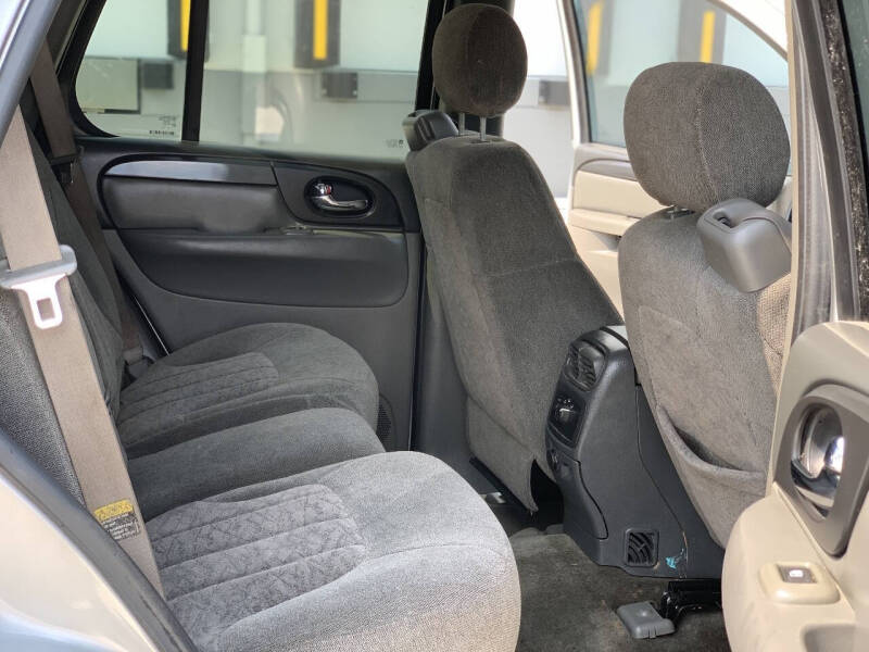 2004 GMC Envoy SLE
