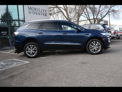 2023 Buick Enclave Essence