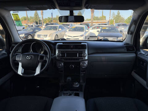 2013 Toyota 4Runner SR5