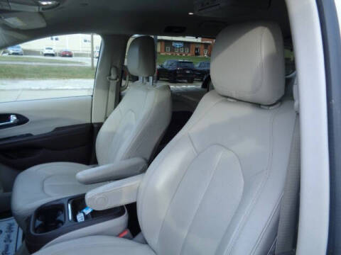 2020 Chrysler Pacifica Touring L