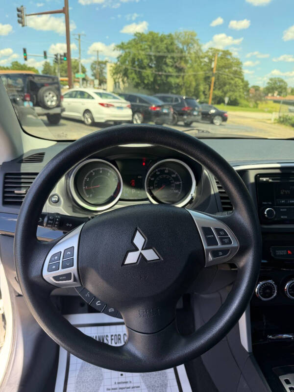 2016 Mitsubishi Lancer ES