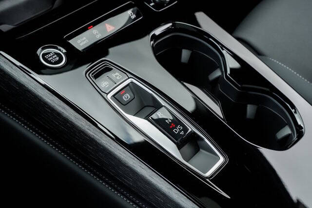 2025 Audi A5 quattro Prestige TFSI