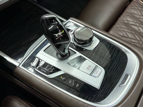 2022 BMW 7 Series 750i xDrive