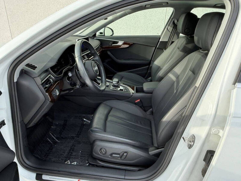 2019 Audi A4 quattro Premium Plus 45 TFSI