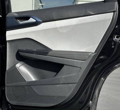 2024 Volkswagen Taos SE 4Motion