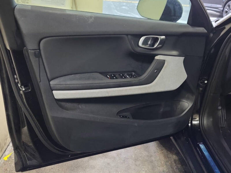 2022 Polestar 2 Long Range Dual Motor