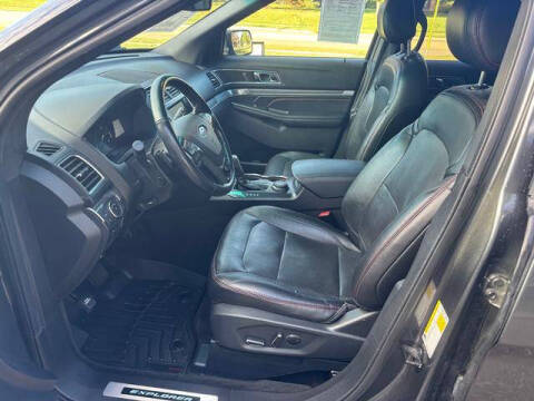 2016 Ford Explorer Sport