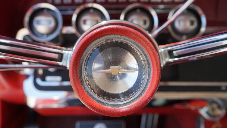 1965 Ford Thunderbird