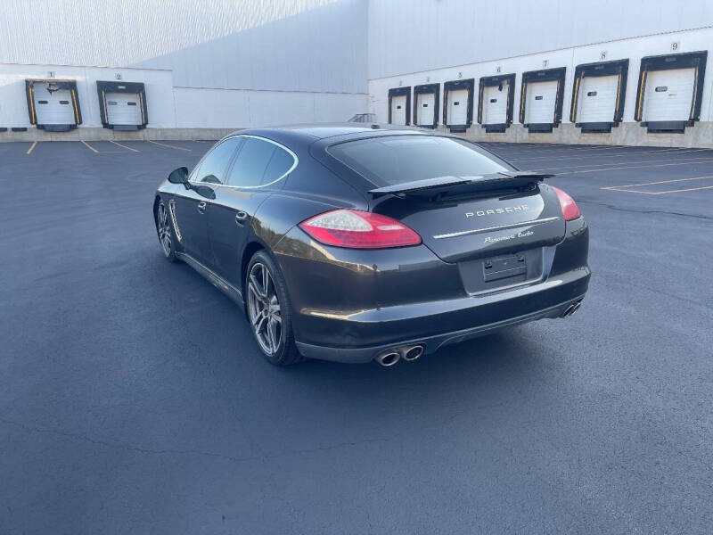 2012 Porsche Panamera Turbo