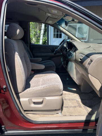 2002 Toyota Sienna LE