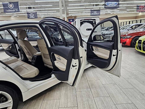 2015 BMW 3 Series 328i