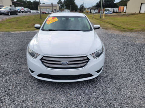 2017 Ford Taurus for sale at Auto Guarantee, LLC in Eunice LA