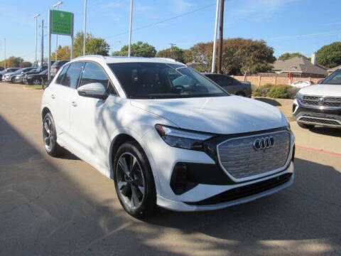 2022 Audi Q4 e-tron quattro Premium Plus 50