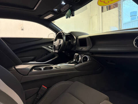 2023 Chevrolet Camaro LT