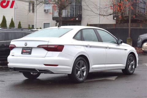 2021 Volkswagen Jetta R-Line