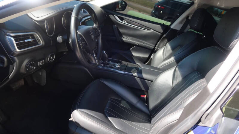 2017 Maserati Ghibli