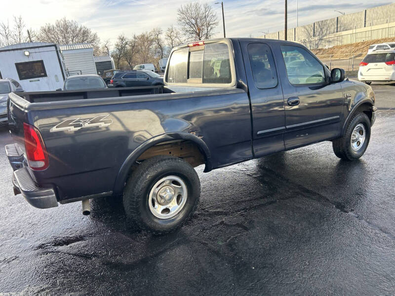 2001 Ford F-150 XLT