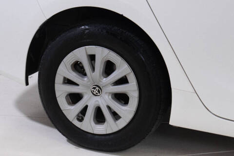 2019 Toyota Prius L Eco