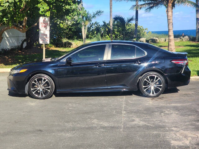 2018 Toyota Camry for sale at JT AUTO INC in Oakland Park, FL