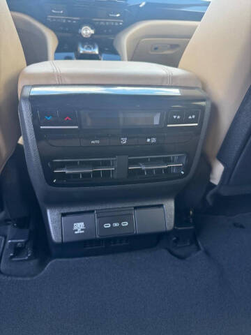 2025 Acura MDX SH-AWD w/Tech