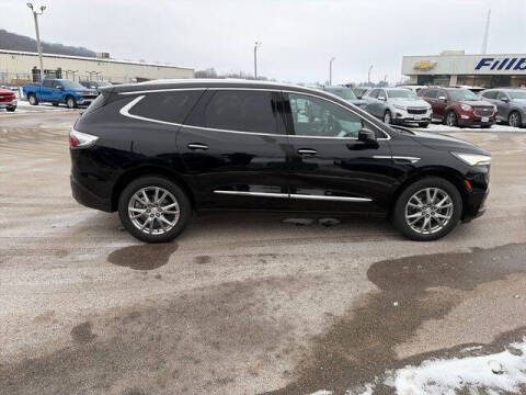 2022 Buick Enclave Essence