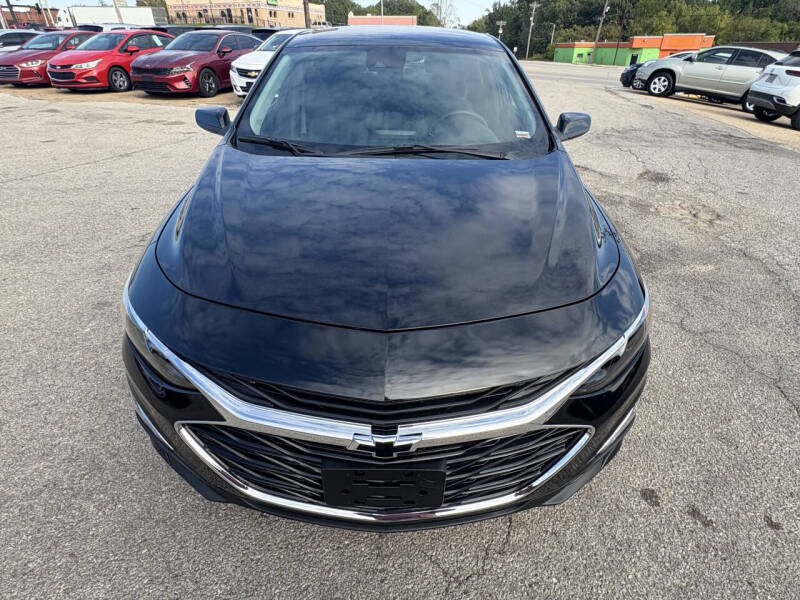 2024 Chevrolet Malibu RS's photo