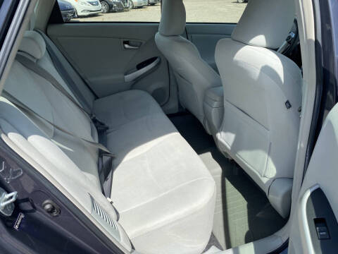 2012 Toyota Prius Three