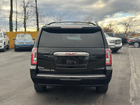 2015 GMC Yukon XL Denali