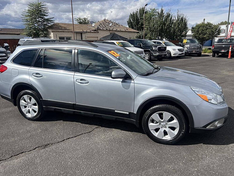 2012 Subaru Outback 2.5i Premium
