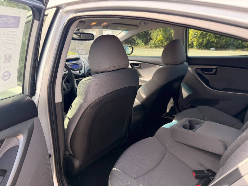 2012 Hyundai Elantra Limited