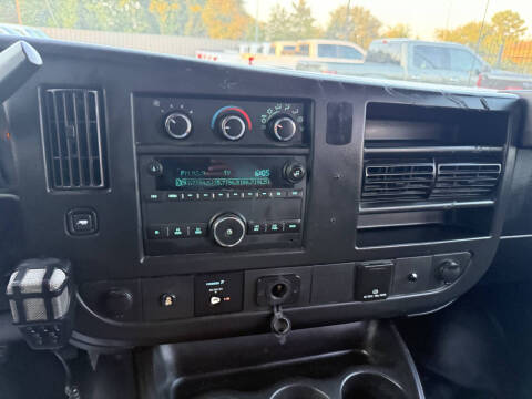 2018 GMC Savana 2500