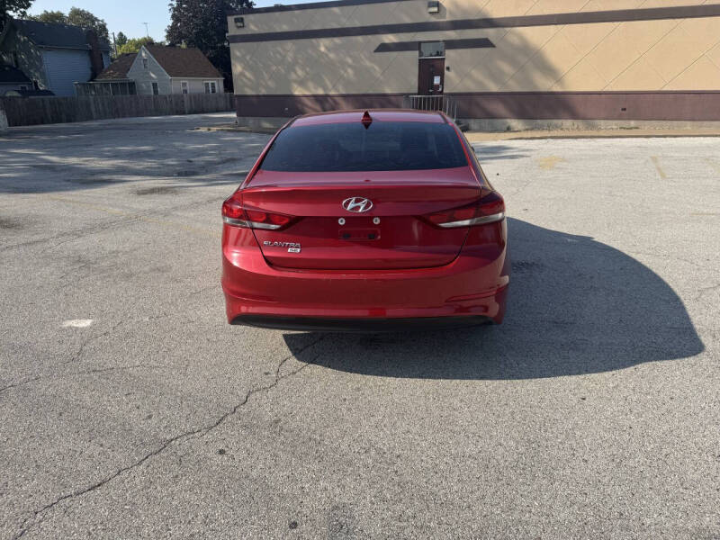 2017 Hyundai Elantra SE