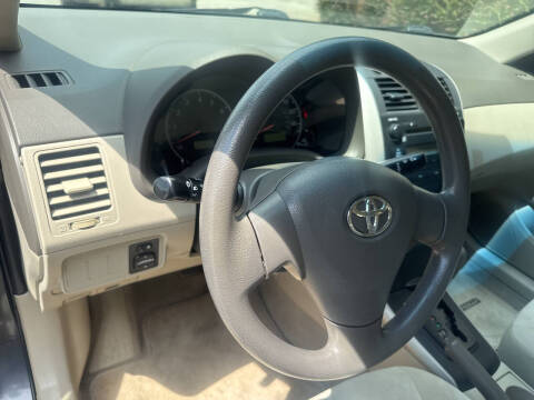 2009 Toyota Corolla LE