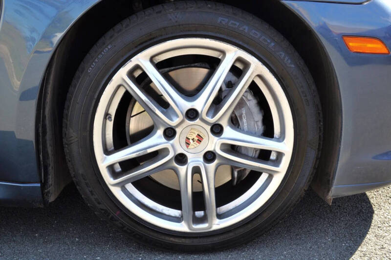 2012 Porsche Panamera