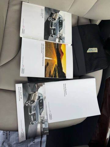 2011 Audi Q5 2.0T quattro Premium Plus