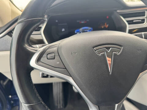 2015 Tesla Model S P85D
