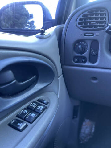 2003 Chevrolet TrailBlazer EXT LT