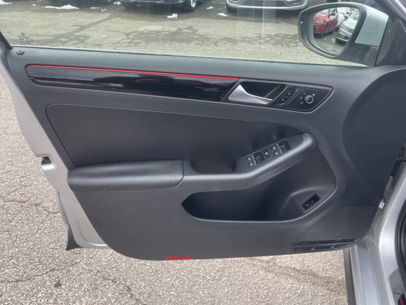 2015 Volkswagen Jetta GLI SE