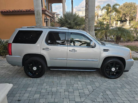 2010 Cadillac Escalade Luxury