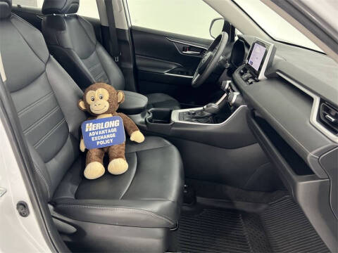 2023 Toyota RAV4 Hybrid XLE Premium