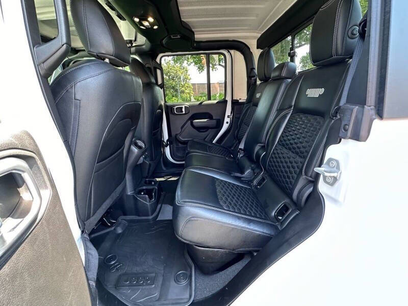 2022 Jeep Gladiator Willys