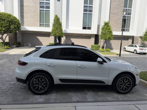2018 Porsche Macan S